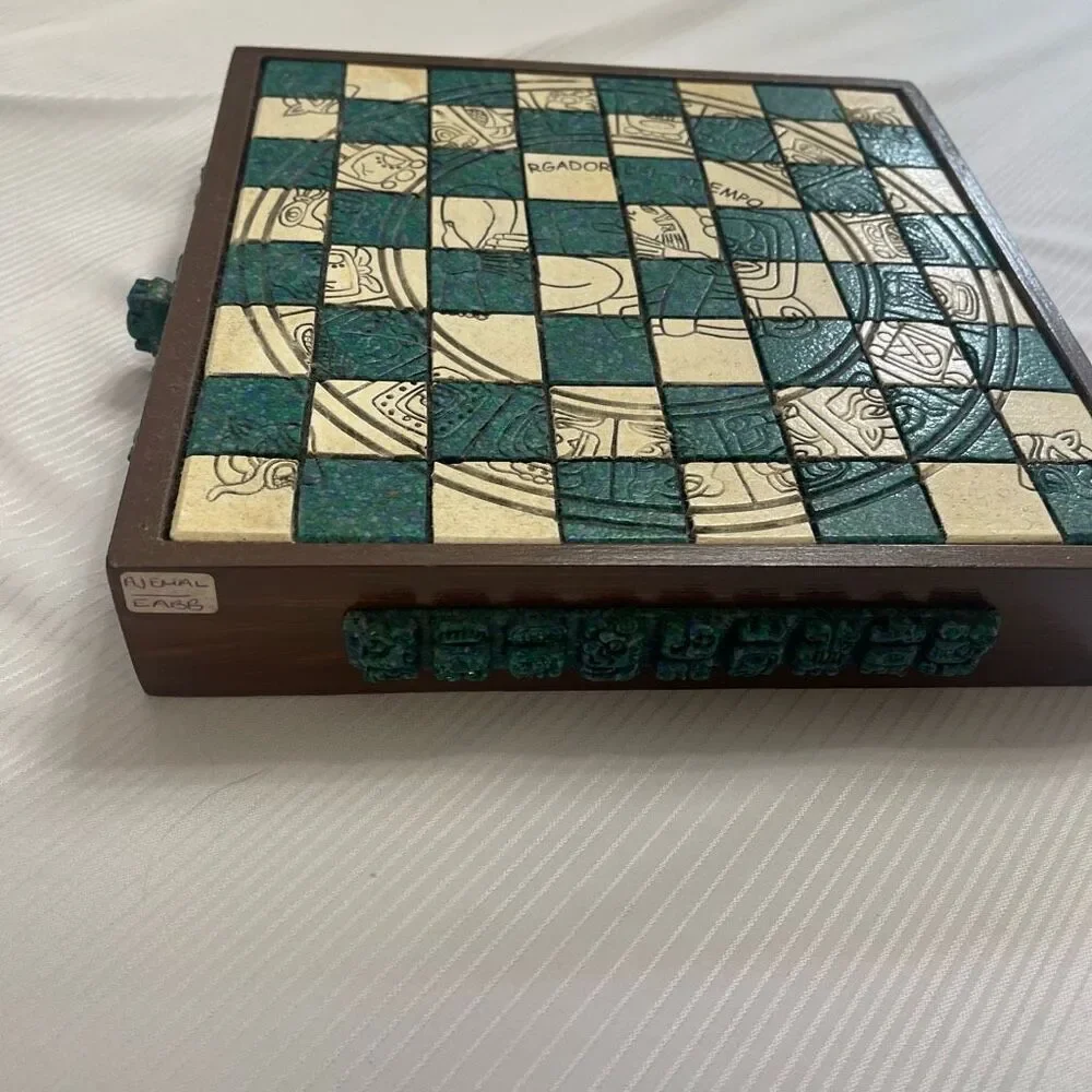 Aztec Mayan Calendar Malachite/Wood Green Chess Set VTG Read Description